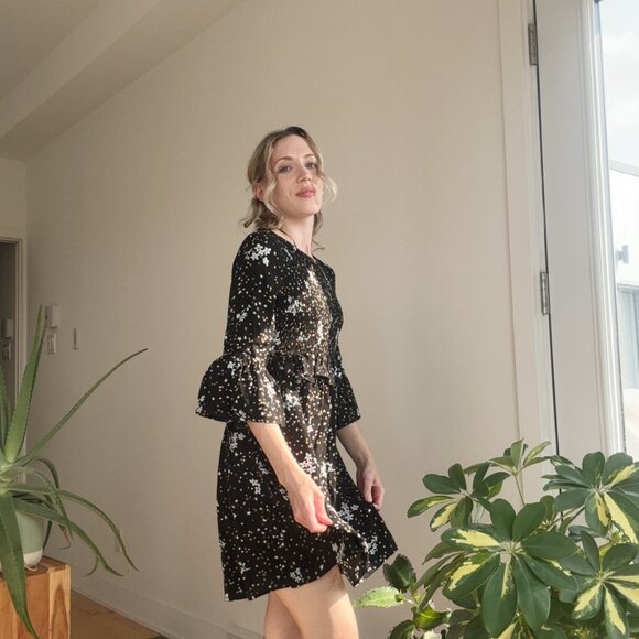 Long Sleeve Mini Star Dress - Picture 2 of 4